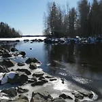 Viihtyisae Leposoppi Hyvaellae Sijainnilla Jaerven Laeheisyydessae ノキア