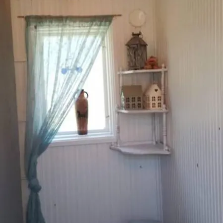 Viihtyisae Leposoppi Hyvaellae Sijainnilla Jaerven Laeheisyydessae Δωμάτια σε οικογενειακή κατοικία *