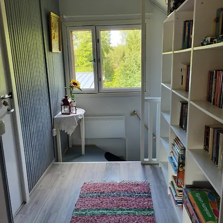 Viihtyisae Leposoppi Hyvaellae Sijainnilla Jaerven Laeheisyydessae *