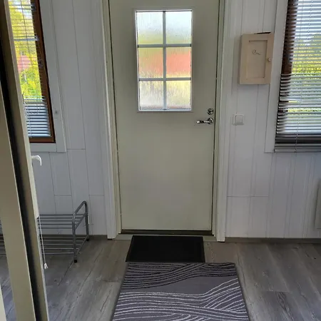 Viihtyisae Leposoppi Hyvaellae Sijainnilla Jaerven Laeheisyydessae Privat bolig Nokia