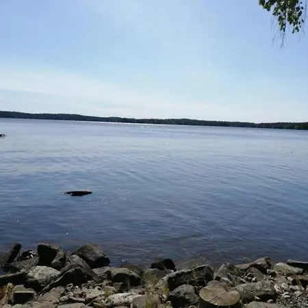 Δωμάτια σε οικογενειακή κατοικία Viihtyisae Leposoppi Hyvaellae Sijainnilla Jaerven Laeheisyydessae Nokia