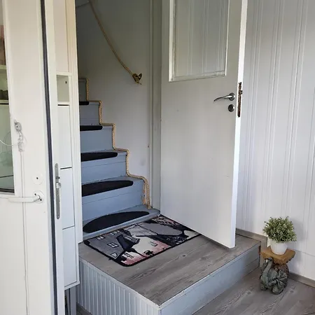 Viihtyisae Leposoppi Hyvaellae Sijainnilla Jaerven Laeheisyydessae Privat bolig Nokia