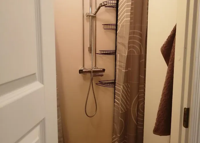 Quarto em Acomodações Particulares Viihtyisae Leposoppi Hyvaellae Sijainnilla Jaerven Laeheisyydessae *