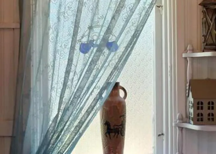 Pansiyon Viihtyisae Leposoppi Hyvaellae Sijainnilla Jaerven Laeheisyydessae