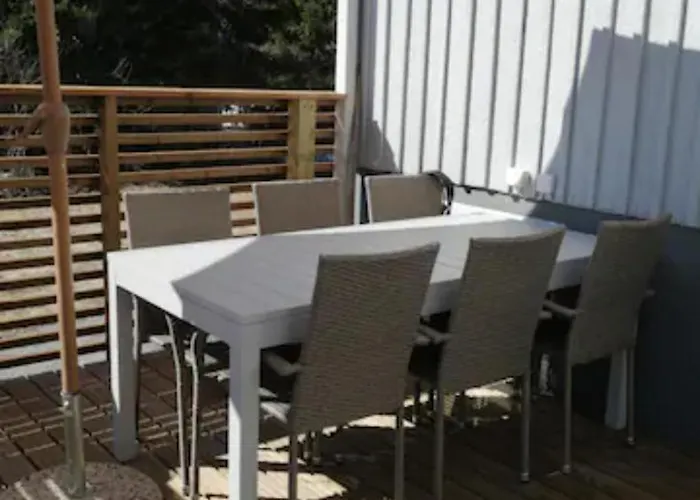 Quarto em Acomodações Particulares Viihtyisae Leposoppi Hyvaellae Sijainnilla Jaerven Laeheisyydessae Nokia