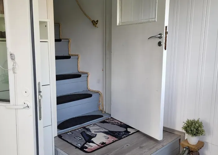 Viihtyisae Leposoppi Hyvaellae Sijainnilla Jaerven Laeheisyydessae Pansiyon Nokia